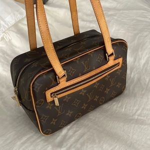 Vintage Louis Vuitton Monogram Monogram Cite MM